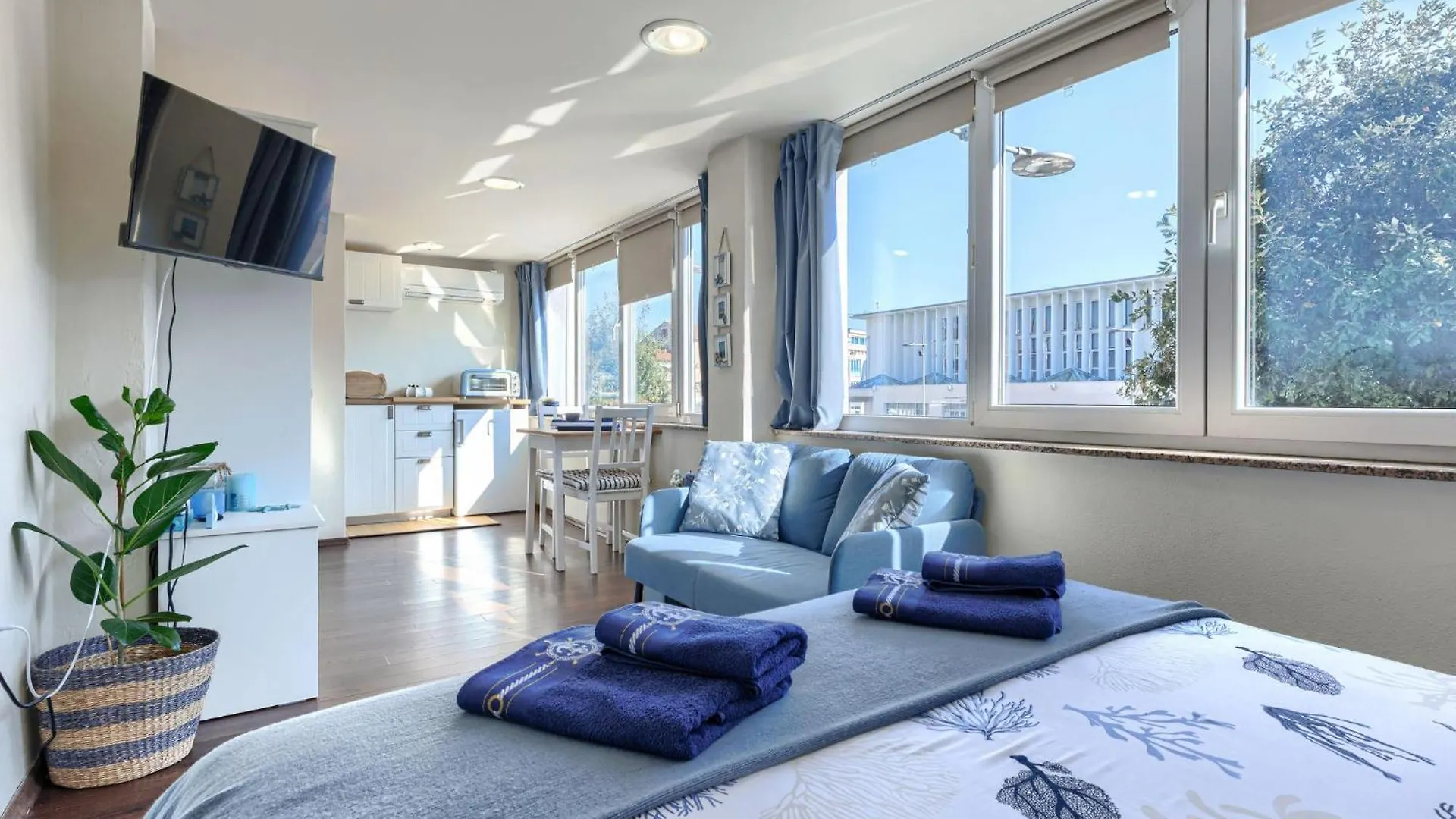 Studio Nina By Interhome Umag